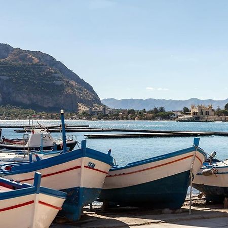 Donna Amalia Villa In Mondello Palermo Ngoại thất bức ảnh