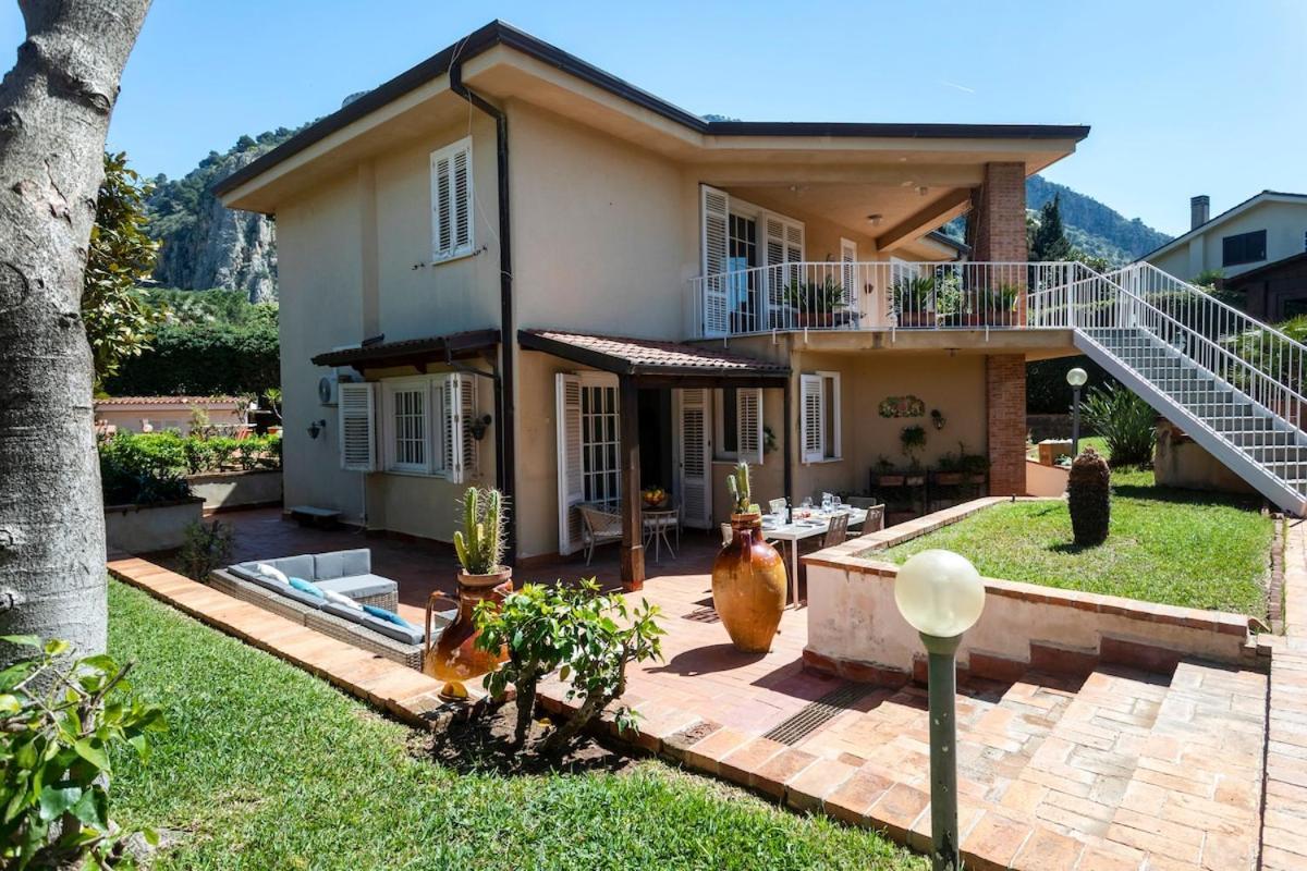 Donna Amalia Villa In Mondello Palermo Ngoại thất bức ảnh